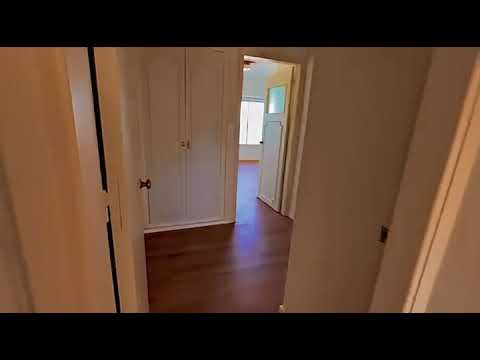 Video de YouTube - Pocitos Venta / Alquiler , excelente semipiso con vistas al Río!  Rambla 3 Dormitorios 3 Baños Garaje, vista espectacular !!