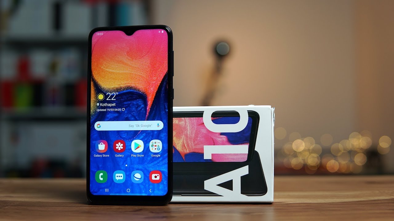 Samsung Galaxy A10 Unboxing, Hands on - One UI, Face Unlock, Benchmarks, Camera