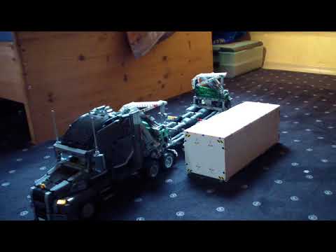 Lego 42078 Mack Anthem Full RC 20 foot edition