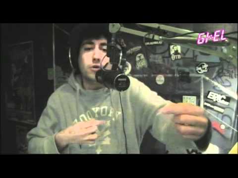 Surya & Robian - Darwins Nachtmerrie (Live)