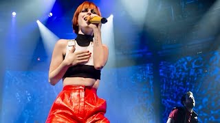 Paramore - In the Mourning (Live at iTunes Festival 2013)
