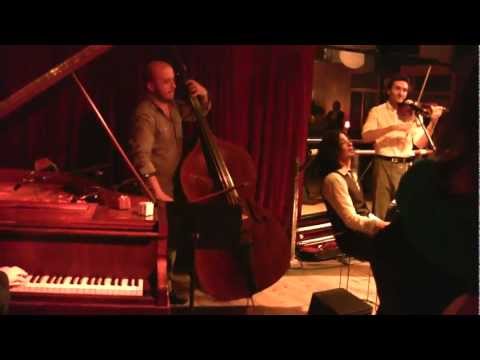 le tango El Recodo par la formation A La Parrilla