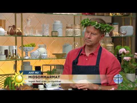 Kocken lagar klassisk midsommarmat: "Det är väldigt viktigt" - Nyhetsmorgon (TV4)