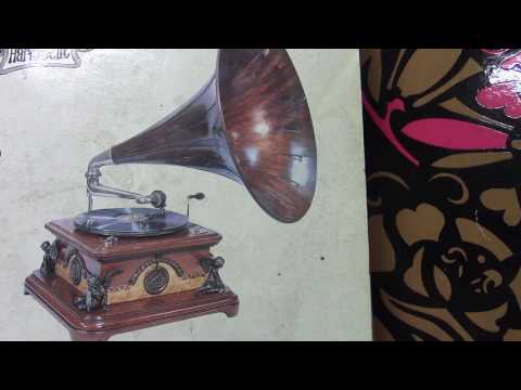 Connie Boswell: Life ia a song.  (1935).