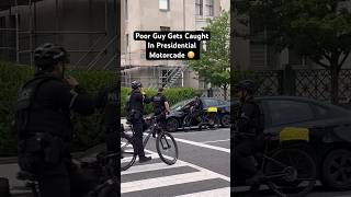 Download lagu Iring-iringan Presiden Menghancurkan Pria Kasihan #presiden #mobil #celana pendek #polisi mp3 Download lagu Iring-iringan Presiden Menghancurkan Pria Kasihan #presiden #mobil #celana pendek #polisi mp3