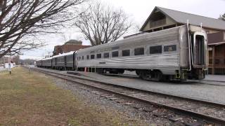 preview picture of video 'TVRM and Blue Ridge Scenic passenger cars at McCaysville and Blue Ridge'