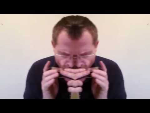 IRISH HARMONICA - Playing Three Reels in a Set with Two Harmonicas