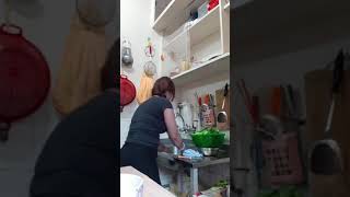 Download lagu Sri utami mp3