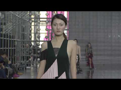 Harbin Fashion Week 2018 : Day 2 - Vinn Patarain