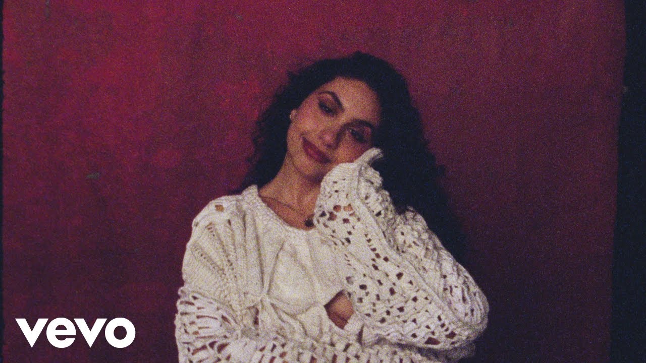 Alessia Cara - (Isn’t It) Obvious (Lyric Video)