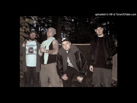 De Omutbara och Jas the Cat - Spottar på dom