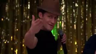 GLEE - Poison (Full Performance) [1x03]