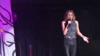 Jennifer Nettles - &quot;Drunk In Heels&quot; (Live in NH)