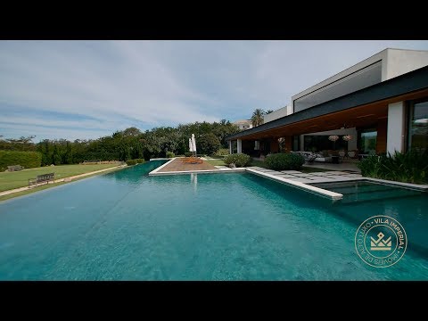 [VENDIDO] Casa cinematográfica à venda no Terras de São José 1 - TSI08023