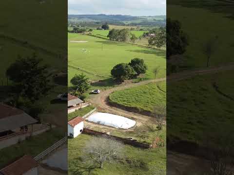 SÍTIO GRANDE PANORÂMICO PERTO DA CIDADE COM 2 CASAS ÁGUA E TERRA BOA R$ 2 MI - Código: 2639