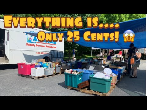 LET'S DIG! | CHEAP YARD SALE AT THE THRIFT STORE | I Got Some Great Stuff To Resell