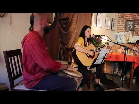 OSCHIA I SARNI, Nie ma dni bez słońca,  Pod Pretekstem  18.05.2019