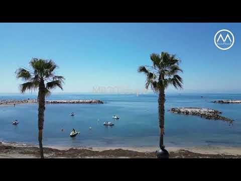 Beachfront villa for sale in Puerto Banus - Marbella, Southern Spain