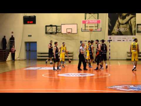 Filmik Koszykówka l liga 2 mecz l rundy play out SKK Siedlce   Astoria Bydgoszcz 88;85 po dogrywce