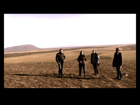 Torrek in Iceland (Ljosid Kemur)