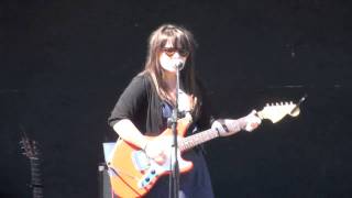 Samantha Crain - Up on the table - Shakori Hills, 2010