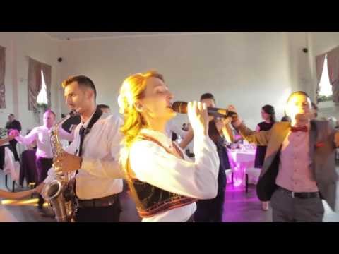 Raluca Pascalau si formatia  Wedding Wonderland by specialtimes ro