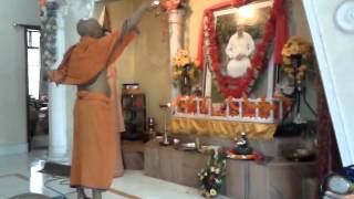 preview picture of video 'Bhog Aarati, Guru Purnima 2012'