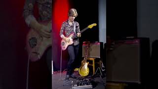 Video thumbnail for Soundcheck at the K-14 Oberhausen with my 2019 Fender Jazzmaster Pink Paisley by GregsGuitars