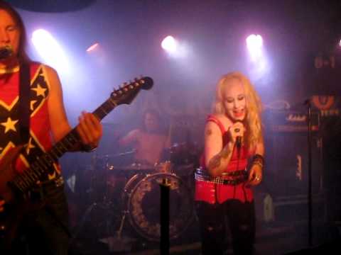 Manzana @ Tampere 10.11.2011 End Of The World