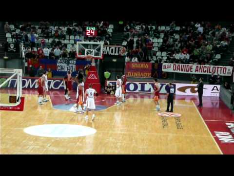 Lottomatica Virtus Roma-CSKA Moscow - JR Holden Free Throws / "GENTILE GIOCANO CONTRO!"