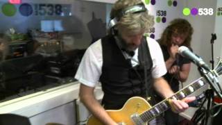 Radio 538: Di-Rect - This is who we are (live bij Evers Staat Op)