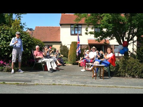 75 Jahre Kriegsende: Ein riesiges Straßenfest in Großbritannien | AFP