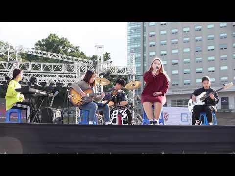 아이유 - 금요일에 만나요 /탈무드 181011 가을 축제 버스킹