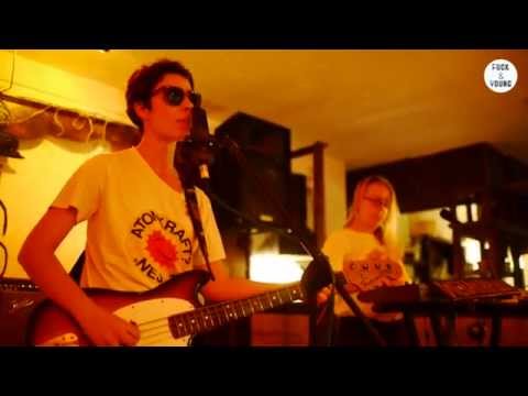 DIE KATAPULT "Braun" F&Y Sessions