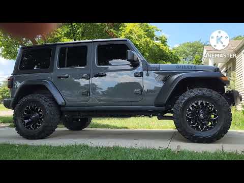 Lifted 2021 Jeep Wrangler WILLYS 3 inch Zone lift, 35 inch Gladiator X Comp tires, Fuel wheels