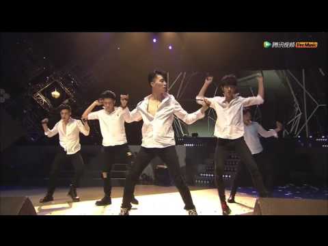 X玖少年团上海演唱会 XNINE Shanghai Concert 20170402: 撕衣舞蹈秀《Get low》