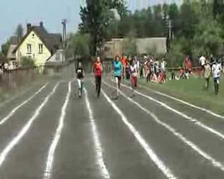 100 m dziewcząt - klasy II