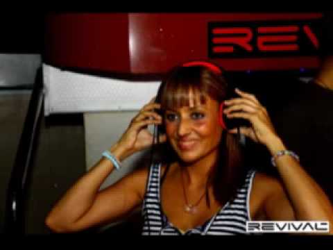 Revival Main room·Lorena Llanes·Mayo(Sounds of goodbye)