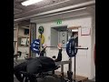 bench press with close grip 100kg 20 reps for 5 sets