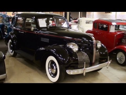 1939 Pontiac Deluxe Sedan - Nicely Restored Original