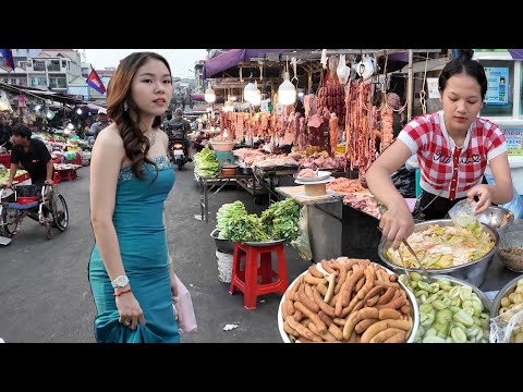 Amazing Walking Tour in CAMBODIAN Street Food 2026 - Evening Toul Tom Poung Market, Phnom Penh