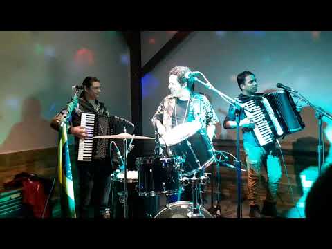 Isaac Do Acordeon & Duani(2)