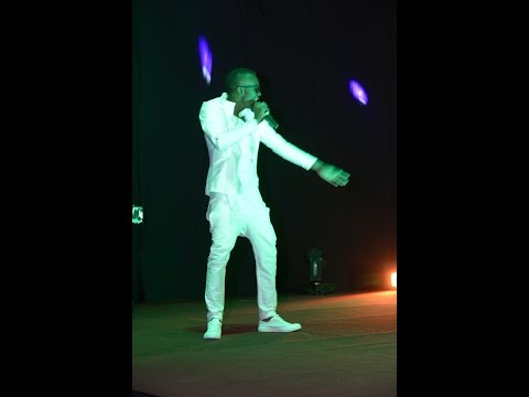 Unqle Chriz performs at the FAME SA Awards