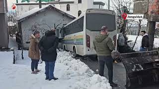 Halk Otobüsü Eve Daldı Büyük Bir Faciadan Dönüldü