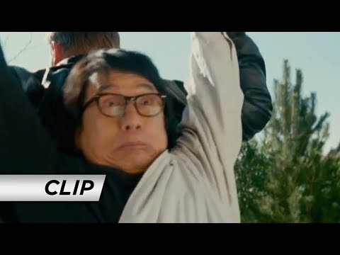 The Spy Next Door (2010) - 'Backyard Fight'