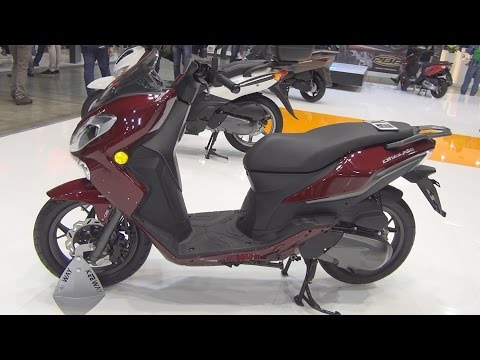 Keeway CityBlade 125 (2017) Exterior and Interior in 3D