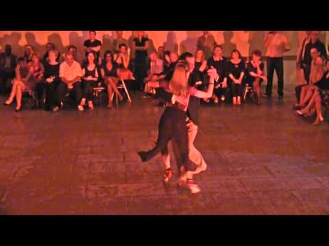 El Pollo Ricardo, dansé par Rodrigo Rufino et Gisela Passi