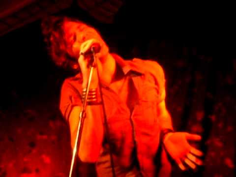 Brolle - Suspicious minds