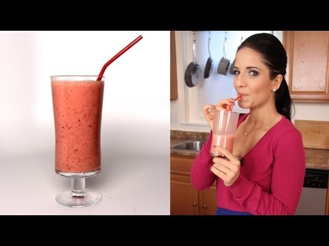 download lagu mp3 mp4 Strawberry Banana Smoothie For Kids, download lagu Strawberry Banana Smoothie For Kids gratis, unduh video klip Strawberry Banana Smoothie For Kids