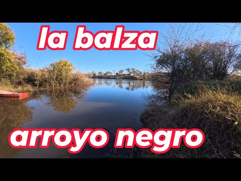 La Balza en el arroyo negro viajando en moto por Uruguay
